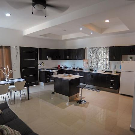 Casa Felicidad Apartment Плайя-дель-Кармен Екстер'єр фото